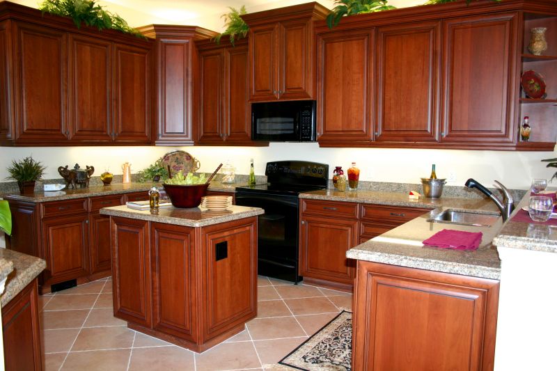 Elegant Kitchen Cabinets